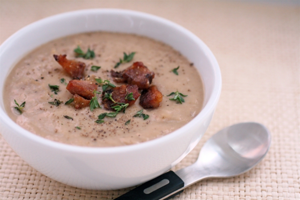 Gesztenyegyűjtés Finom gesztenye vacsorázik prosciutto sonkában