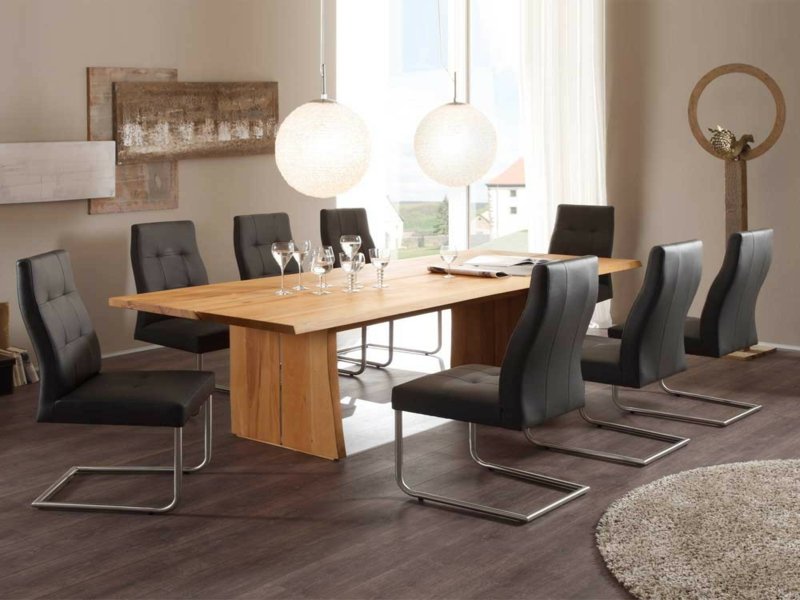 legno massello nella sala da pranzo secondo il feng shui