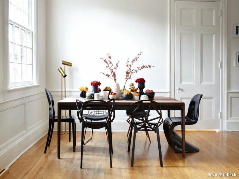 sedie diverse al tavolo non rovinano il feng shui