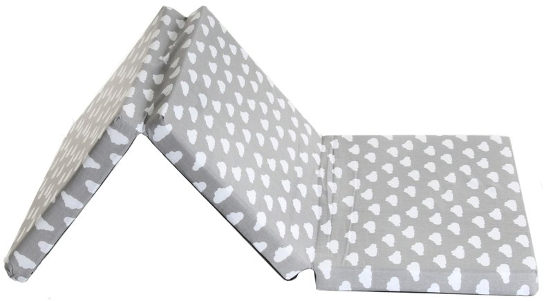 Az összecsukható matrac puha, gyakorlatilag könnyen szállítható