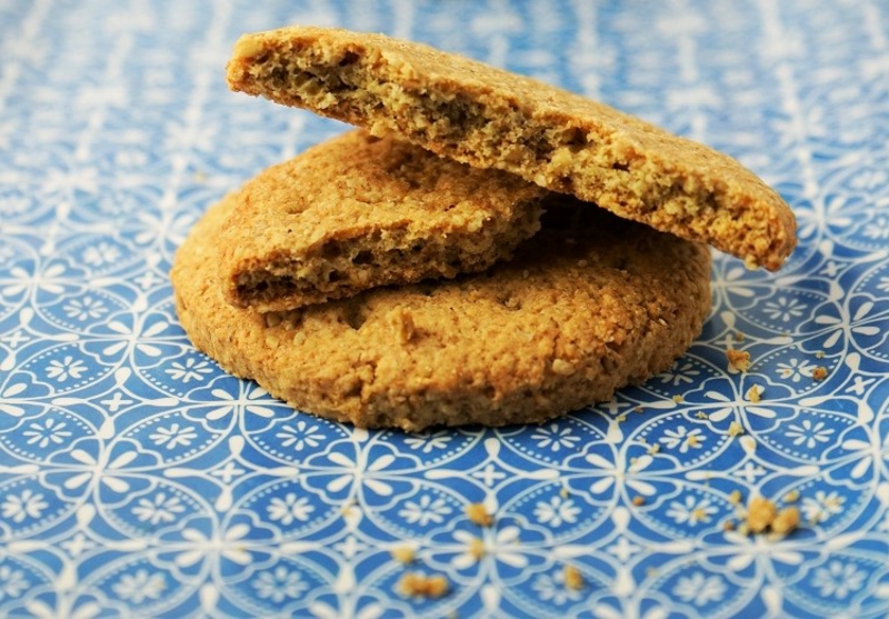 Cuocere il proprio tallero di noci con la stevia Tallero di noci deliziosa ricetta