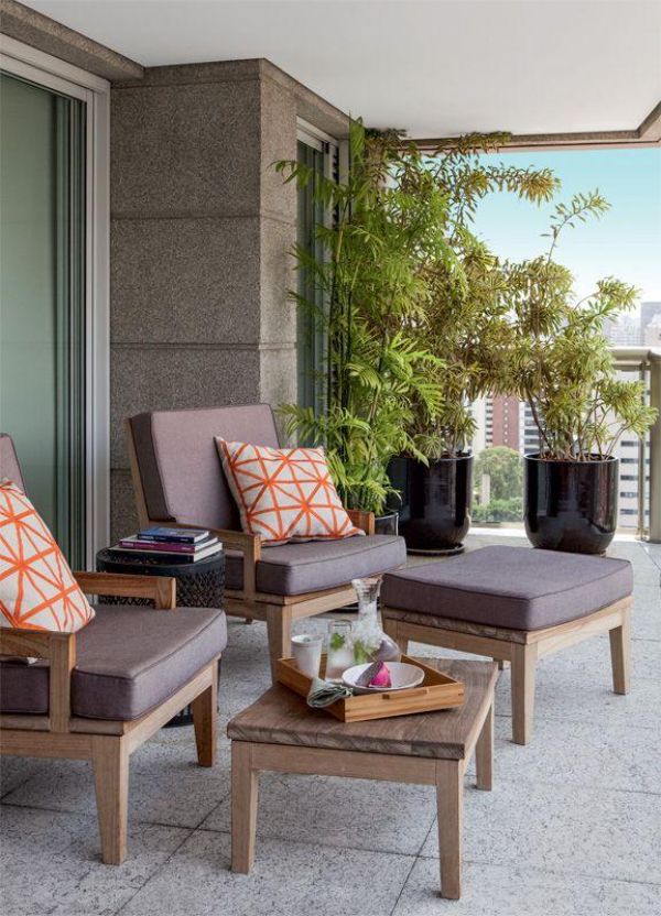 Erkélyes ülőhelyek - hangulatos vidéki hangulat Erkélybútorok - ötletek homlokzat- és erkélytervezéshez