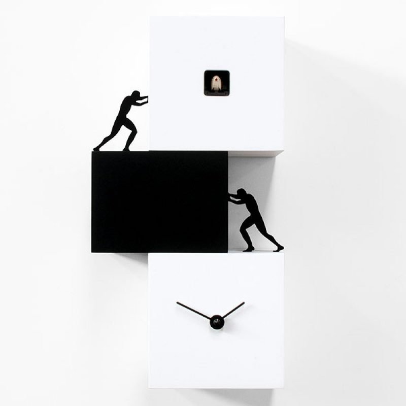 Orologio a cucù bianco e nero Orologio a cucù bianco e nero
