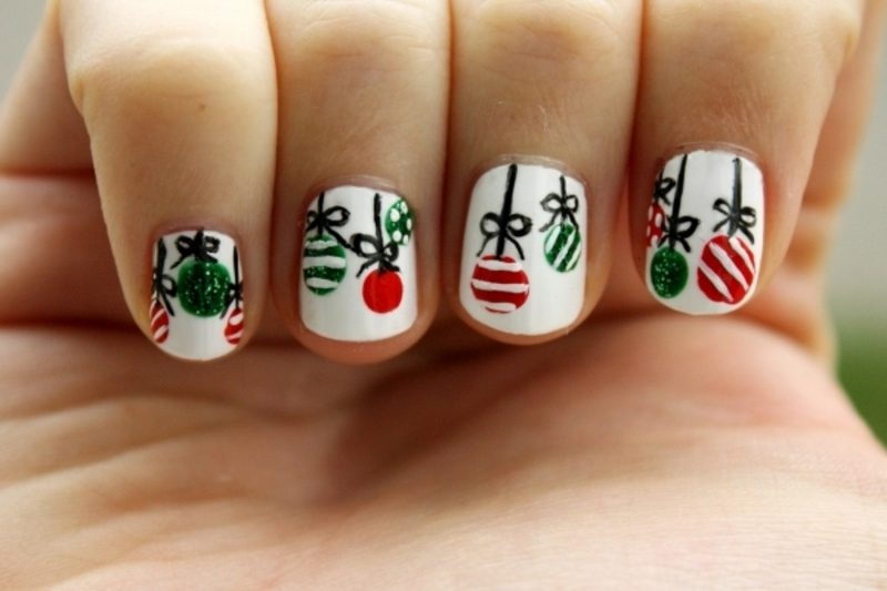 Köröm galéria karácsonyfa labdák