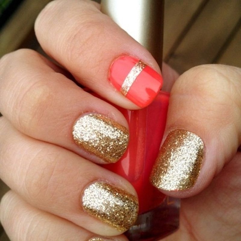 Köröm művészeti galéria téli arany és piros