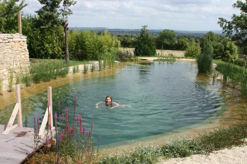 Természetes medence