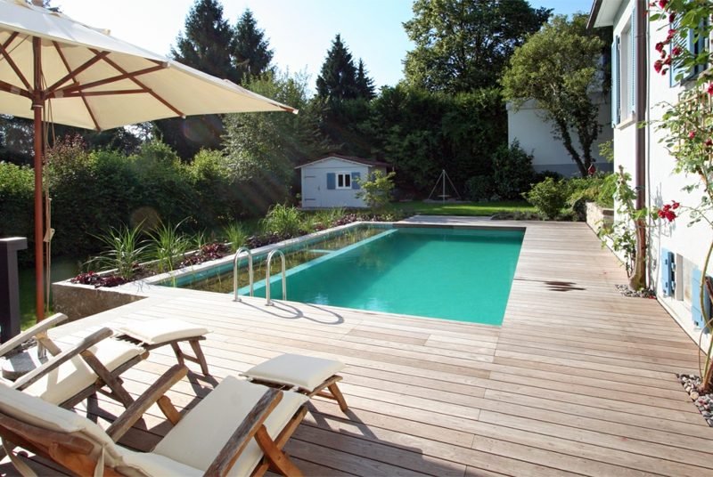 Természetes medence