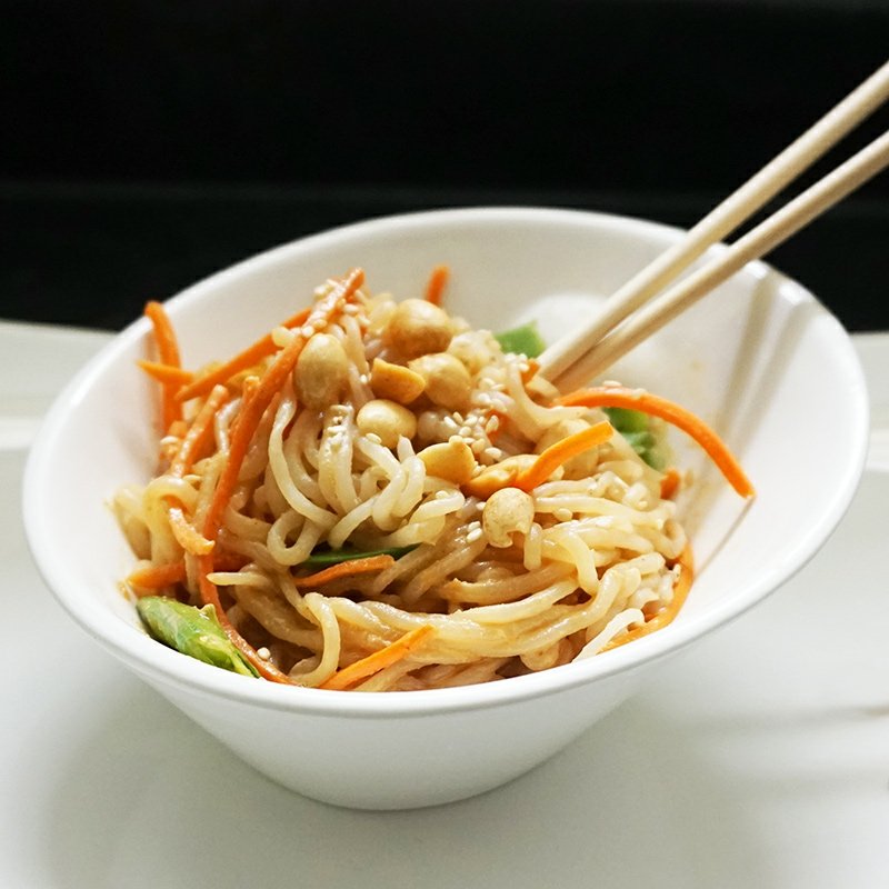 Szója spagetti sárgarépával és csicseriborsóval Kalóriamentes tészta szója spagetti csicseriborsóval