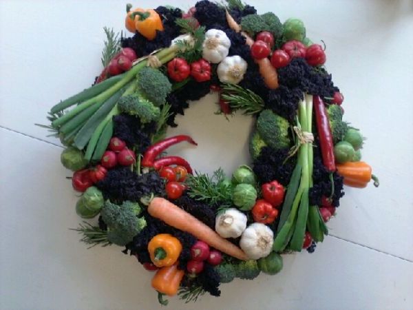 Couronne attrayante de légumes Couronne attrayante de légumes