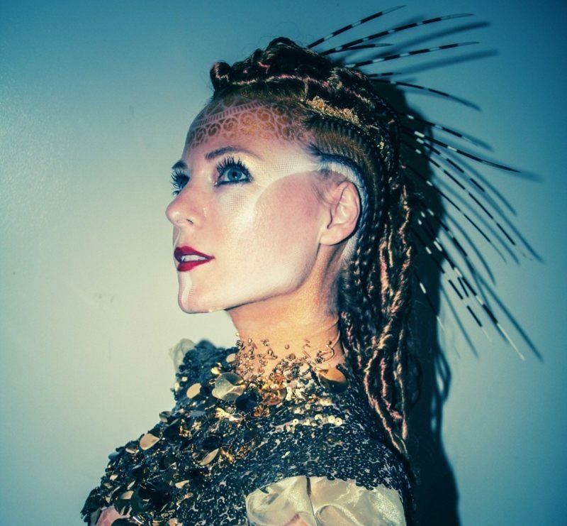 Costumi di Halloween, idee originali per donne ispirate alla mitologia costumi originali per le signore di Halloween