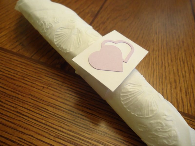 serviettes en papier pliantes