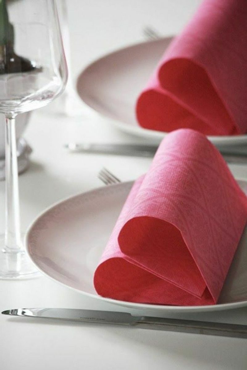 serviettes en papier pliantes