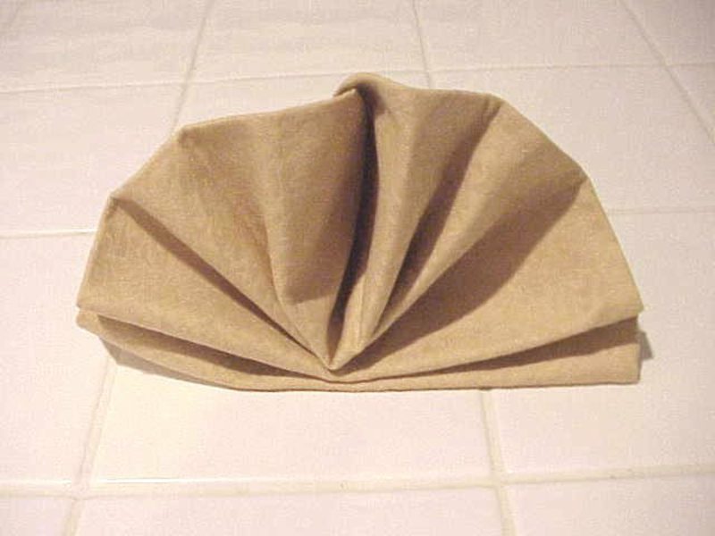 serviettes en papier pliantes