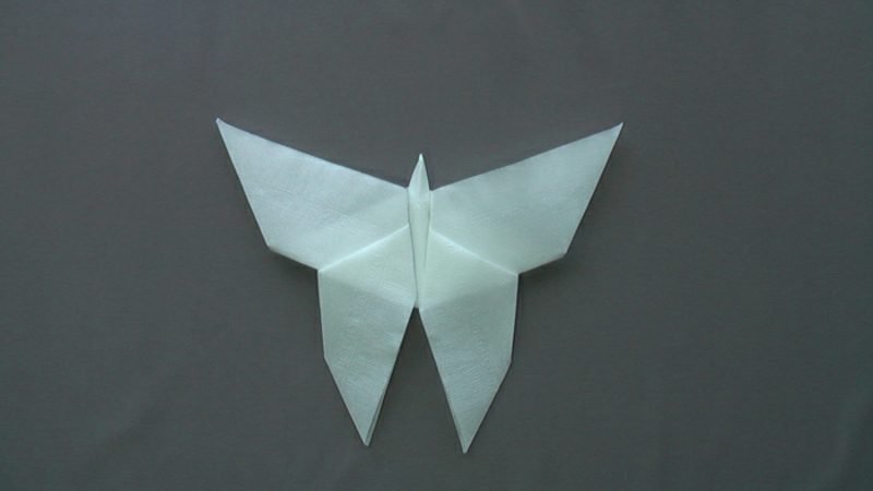 serviettes en papier pliantes