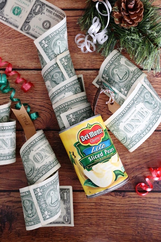 Des cadeaux en argent intelligents et pratiques font de l'argent avec la surprise de la boîte