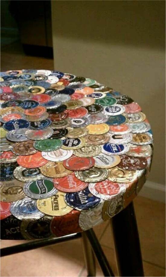 Meubels versierd met hoezen