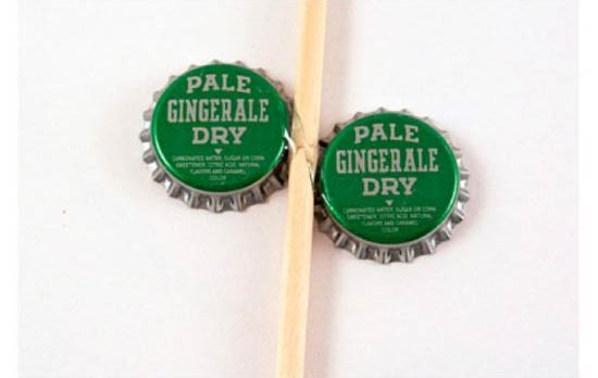 Ambachten maken van bloemvormige deksels