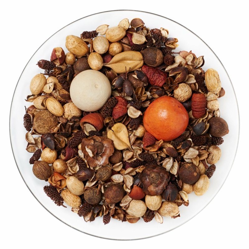 Preparare la fragranza dell'ambiente frutta noci Le fragranze per ambienti creano una ciotola autunnale