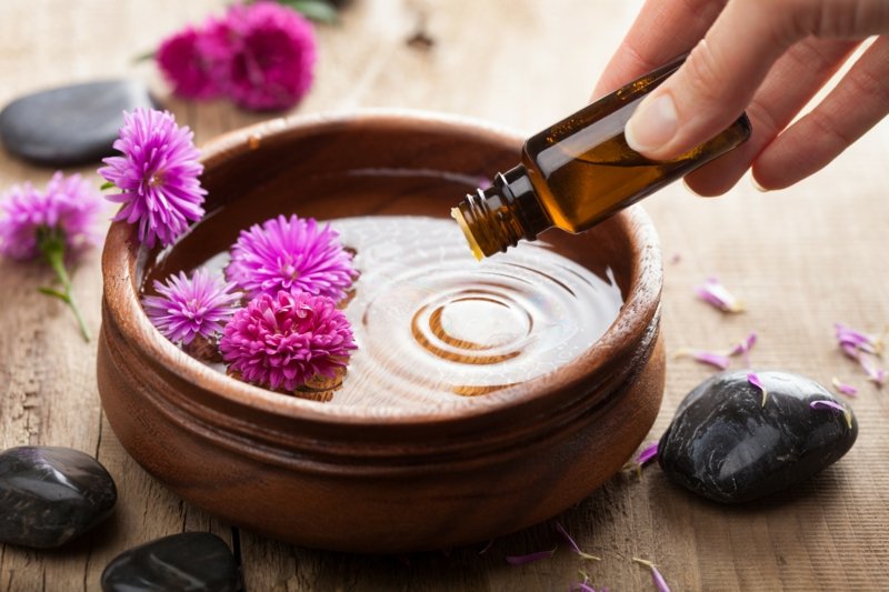 Kombinirajte miris sobe s eteričnim uljima kako biste lakše zaspili