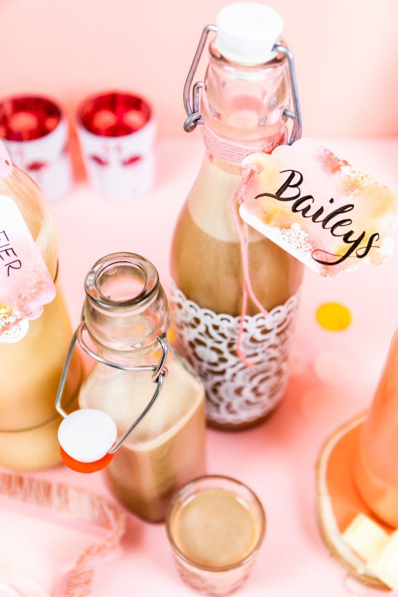 Baileyjev liker recept je vrlo jednostavan