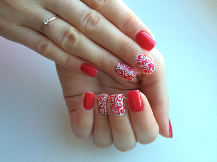 galleria di immagini per il design delle unghie in rosso idee per modelli di unghie disegni per unghie immagini delle unghie