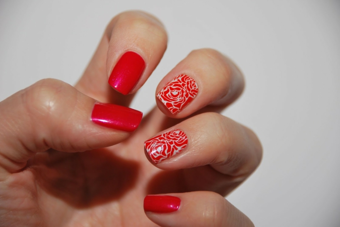 design delle unghie rosso e altri colori nail design unghie immagini foto nail design