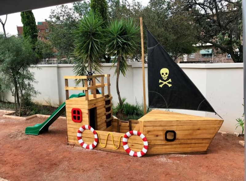 Aire de jeux pour enfants design bateau pirate Bateau pirate pour aire de jeux pour enfants