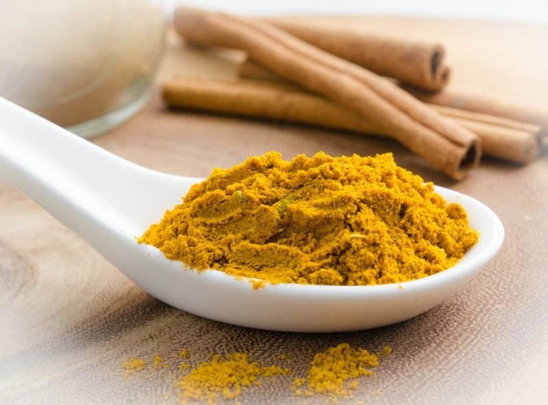 antibiotiques naturels curry et cannelle antibiotiques-naturels-curry-et-cannelle