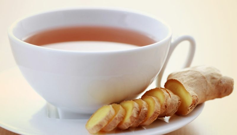 Délicatesse culinaire aux antibiotiques naturels thé au gingembre aux antibiotiques naturels