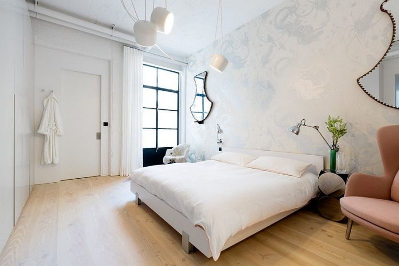 Misez sur le style scandinave ! chambre design idées d'ameublement lampe de chevet fauteuil mur papier peint