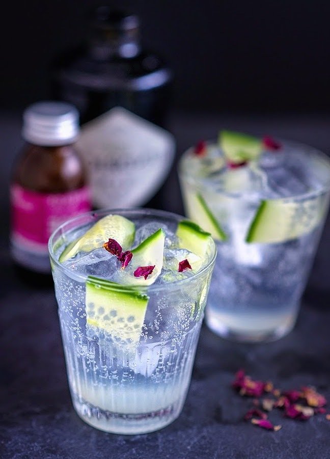 Mršavi džin i tonik brzi zdravi recepti ukusni recepti jednostavni recepti niskokalorični kokteli zdravi smoothieji