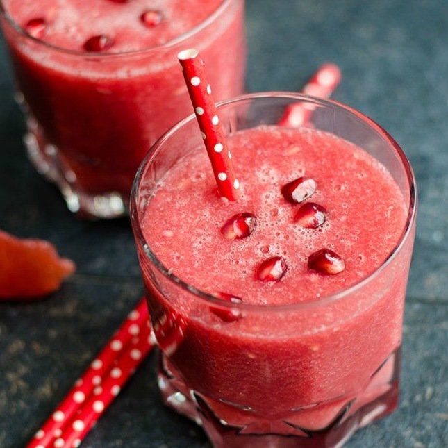 Smoothie od crvenog baršuna brzi zdravi recepti ukusni recepti jednostavni recepti niskokalorični kokteli zdravi smoothieji