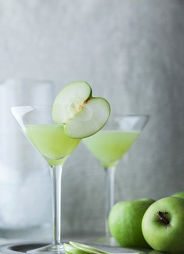 Martini od đumbira sa zelenom jabukom brzi zdravi recepti ukusni recepti jednostavni recepti niskokalorični kokteli zdravi smoothieji