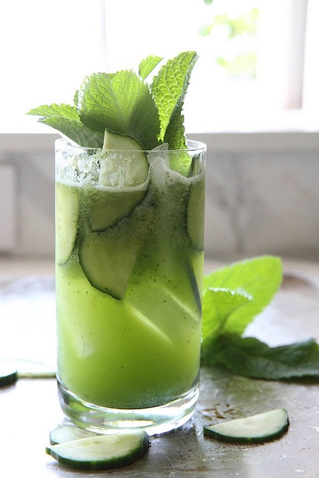 Hladnjak za džin od mente brzi zdravi recepti ukusni recepti jednostavni recepti niskokalorični kokteli zdravi smoothieji