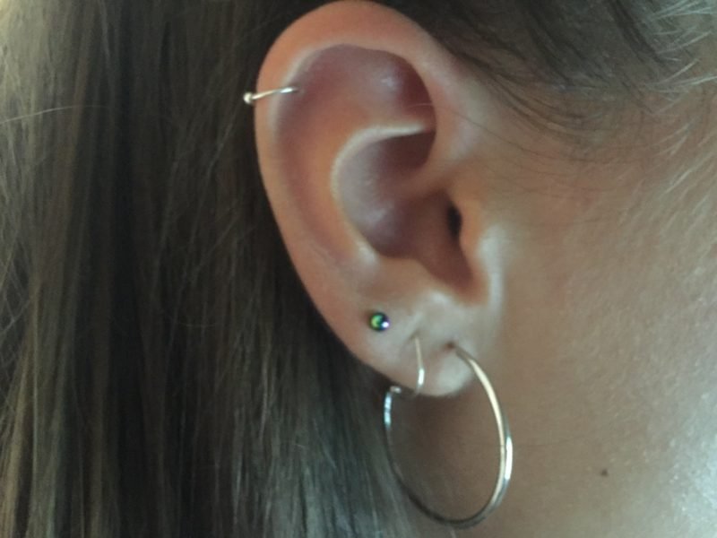 Piercing Helix discret petit anneau Piercing Helix discrètement petit anneau