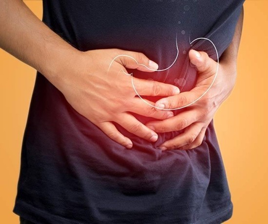 Dovresti bere acqua distillata o meglio valori di pH acido non elevati nello stomaco