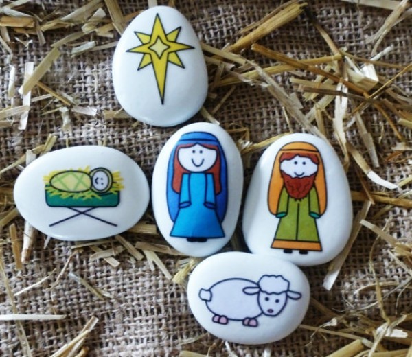 crea le tue pietre per dipingere il presepe