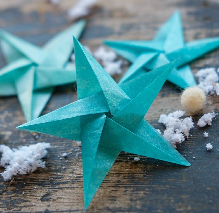 Zvončice s papirnatim papirom s djecom