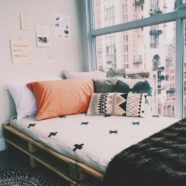 Postavite studentske sobe s izvrsnim DIY namještajem od paleta Opremanje studentskih soba - savjeti i ideje za veću produktivnost, napravite palete namještajem za sebe