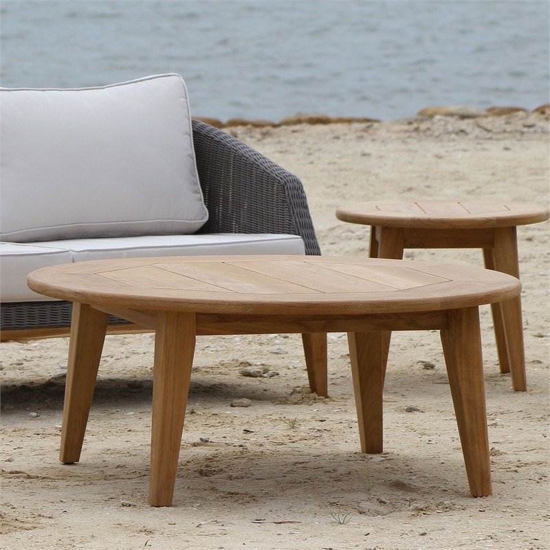 tavolo con mobili in teak