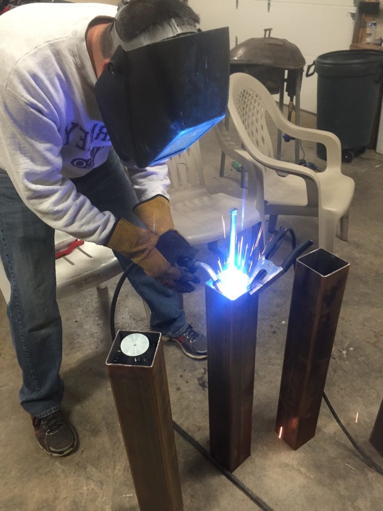 Építsd meg magad az asztalt Utasítások Építsd meg saját étkezőasztalodat Építsd meg saját, fából készült asztalod diy étkezőasztal