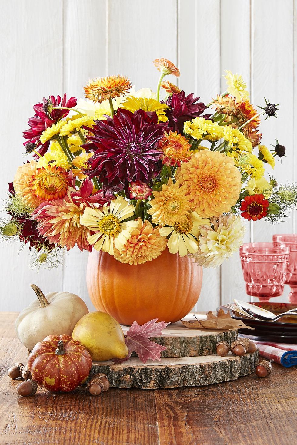 Idées de table et ambiance: idées de bricolage pour des vases à fleurs qui attirent l'attention Idées de table et ambiance: idées de bricolage pour des vases à fleurs qui attirent l'attention