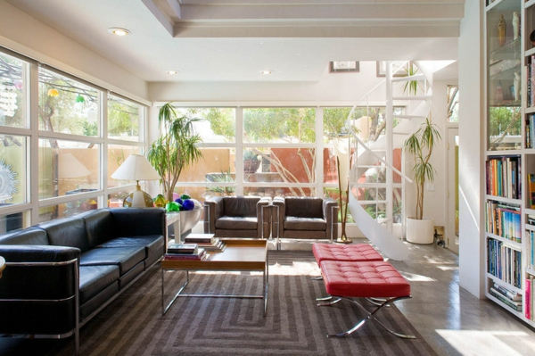 Izvrsna ideja za knjigu o stolnom kauču za interijer Odlična kožna stolna knjiga za kauč za interijer