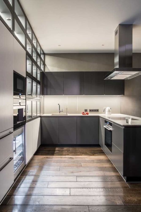 Kuhinjski sivi dizajn u obliku slova U