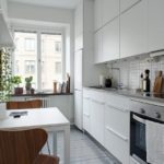 Кухня 7 кв. м с линейно оформление