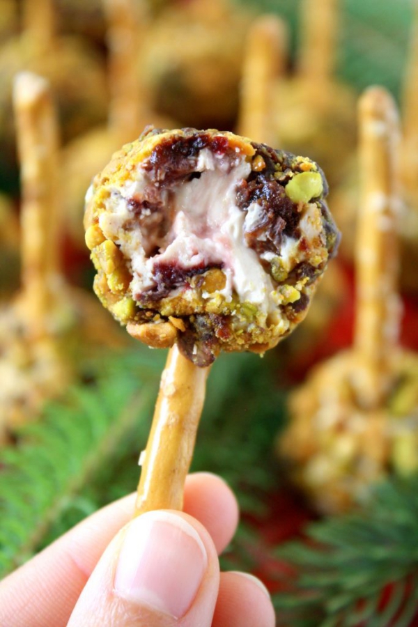 Entrée de Noël - idées de recettes festives pour toute la famille délicieuses boules de fromage et fruits