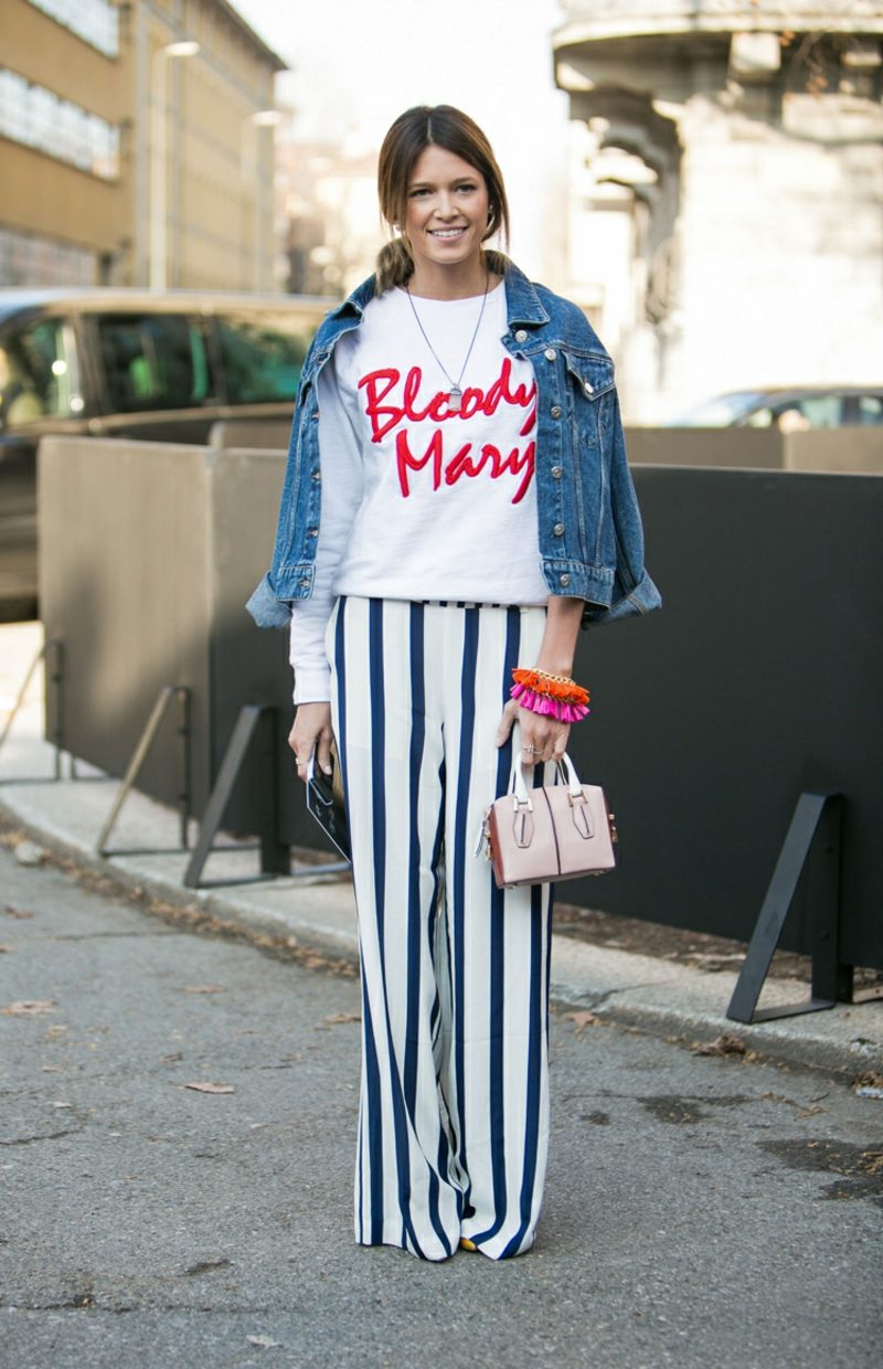 široke ženske hlače prugasti uzorak bijele i plave boje