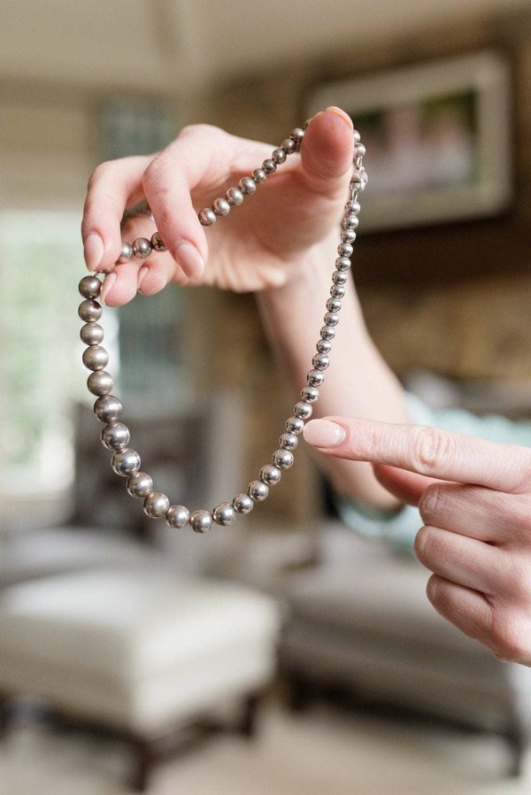 Bijoux en argent nettoyer les remèdes maison bijoux chaîne en argent