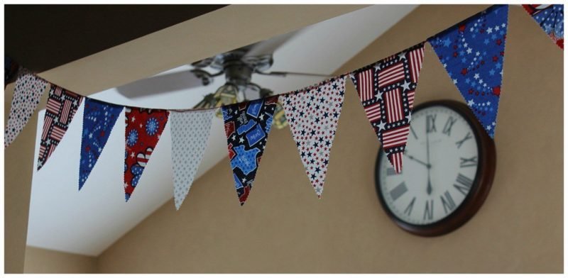 Šivanje lančića zastavica: Upute s tkaninom