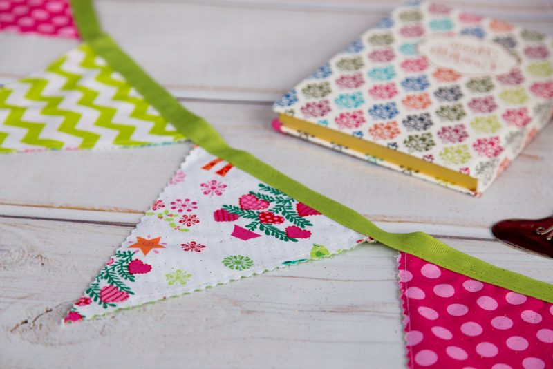 Napravite sami lanac zastavica: unesite sretnu atmosferu u svoj dom